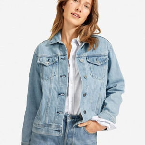 Everlane The Denim Jacket Light Wash Button Front 100% Cotton Classic Trucker M